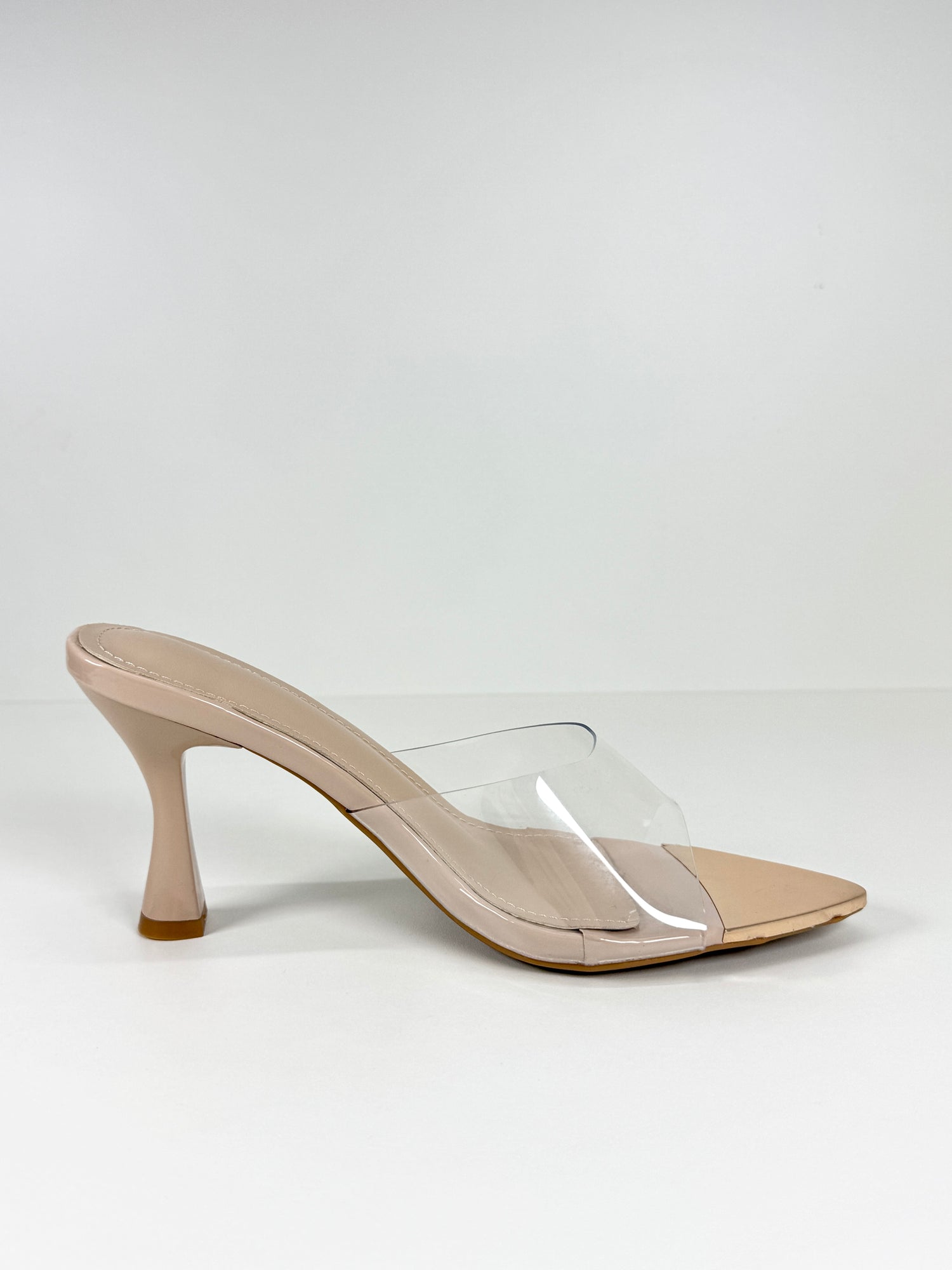 NIKA - Mules con tacco