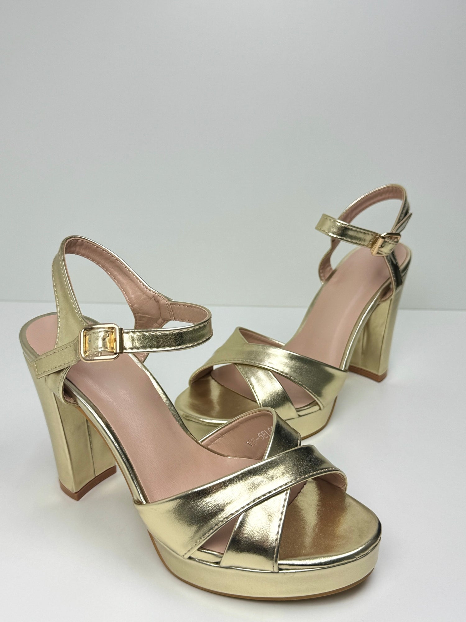 FREYA - Sandali con tacco